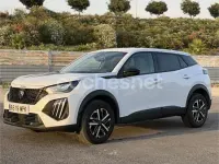 Usado Peugeot 2008 Active 100 CV (73 kW) 2024 Blanco SUV