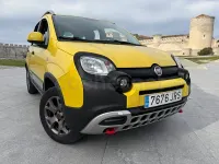 Usado Fiat Panda 4x4 95 CV (69 kW) 2016 Amarillo Utilitario