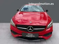 Usado Mercedes CLA180 Shooting Brake 122 CV (89 kW) 2018 Rojo Familiar