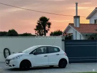 Usado Peugeot 208 Business-Line 68 CV (50 kW) 2015 Blanco Utilitario