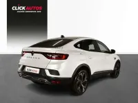 Usado Renault Arkana RS Line 160 CV (117 kW) 2023 Blanco SUV