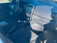 Usado Renault Clio IV LIMITED 76 CV (55 kW) 2019 Blanco Berlina