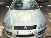 Usado Fiat Stilo Dynamic 115 CV (84 kW) 2003 Gris / plata Berlina
