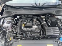 Usado Seat Arona FR 110 CV (80 kW) 2024 Gris / plata SUV