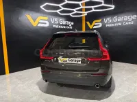 Usado Volvo XC60 Business Edition 190 CV (139 kW) 2020 Gris / plata SUV