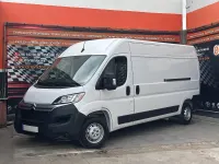 Usado Citroën Jumper 165 CV (121 kW) 2023 Blanco Monovolumen