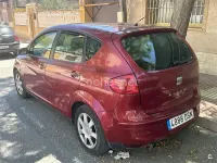 Usado Seat Altea Reference 102 CV (75 kW) 2005 Granate Monovolumen