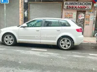 Usado Audi A3 Sportback Ambiente 140 CV (102 kW) 2010 Blanco Utilitario