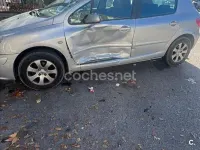 Usado Peugeot 307 110 CV (80 kW) 2003 Gris / plata Berlina