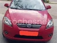 Usado Kia ProCeed 143 CV (105 kW) 2009 Rojo Berlina