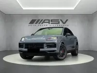 Usado Porsche Cayenne 519 CV (381 kW) 2024 Gris / plata SUV