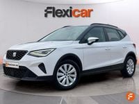 Usado Seat Arona Style 110 CV (80 kW) 2023 Blanco SUV