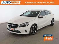 Usado Mercedes A180 Urban 110 CV (80 kW) 2016 Blanco Berlina