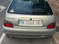 Usado Citroën Saxo Seduction 58 CV (42 kW) 1999 Verde Utilitario
