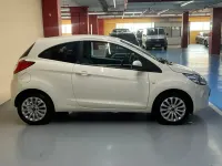 Usado Ford Ka Titanium 69 CV (50 kW) 2012 Blanco Utilitario