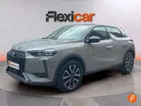 Usado DS Automobiles DS3 Crossback Performance 131 CV (96 kW) 2023 Gris SUV