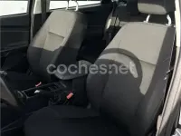 Usado Ford Focus Trend 125 CV (91 kW) 2015 Gris / plata Berlina