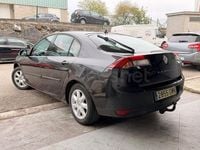 Usado Renault Laguna III 110 HP (80 kW) 2010 Preto Sedan