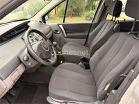 Usado Renault Scénic II Dynamique 105 CV (77 kW) 2007 Gris / plata Monovolumen