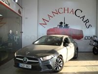 Usado Mercedes A180 116 CV (85 kW) 2020 Gris / plata Berlina