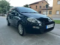 Usado Fiat Punto Easy 69 CV (50 kW) 2013 Negro Utilitario