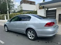 Usado VW Passat Exclusive 105 CV (77 kW) 2013 Gris / plata Familiar