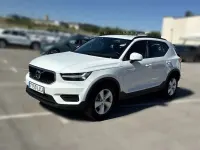 Usado Volvo XC40 Momentum 129 CV (94 kW) 2022 Blanco SUV