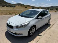 Usado Kia Ceed GT 128 CV (94 kW) 2015 Blanco Berlina