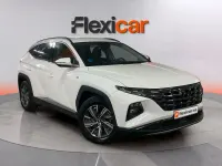 Usado Hyundai Tucson 136 CV (100 kW) 2024 Blanco SUV