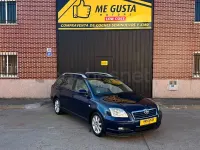 Usado Toyota Avensis Executive 126 CV (92 kW) 2006 Azul Familiar