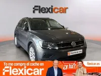 Usado VW Tiguan Edition 125 CV (91 kW) 2018 Gris SUV
