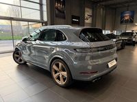 Usado Porsche Cayenne 470 CV (345 kW) 2025 Gris SUV