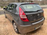 Usado Hyundai i30 Classic 90 CV (66 kW) 2011 Verde Berlina