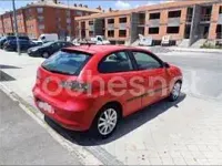 Usado Seat Ibiza Reference 85 CV (62 kW) 2007 Rojo Utilitario