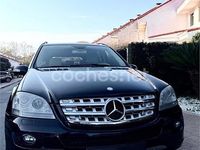 Usado Mercedes ML500 306 CV (225 kW) 2005 Negro SUV