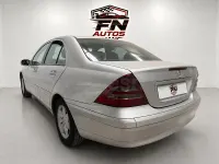 Usado Mercedes C220 Classic 125 CV (91 kW) 2000 Gris / plata Berlina