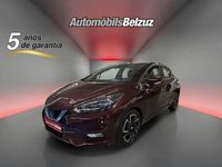 Usado Nissan Micra Acenta 92 CV (67 kW) 2021 Rojo Utilitario