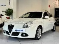 Usado Alfa Romeo Giulietta 170 CV (125 kW) 2016 Blanco Utilitario