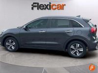 Usado Kia Niro 141 CV (103 kW) 2021 Gris / plata SUV