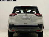 Usado Nissan X-Trail Acenta 204 CV (150 kW) 2024 Yuki white SUV