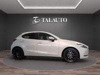 Usado Mazda 2 Edition 89 CV (65 kW) 2020 Gris
