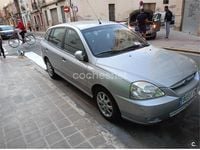 Usado Kia Rio 81 CV (59 kW) 2004 Blanco Berlina