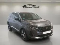 Usado Peugeot 5008 Allure 130 CV (95 kW) 2021 Gris SUV