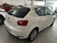 Usado Seat Ibiza Style 75 CV (55 kW) 2017 Blanco Utilitario