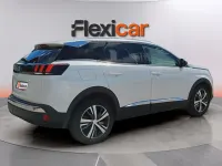 Usado Peugeot 3008 Active 131 CV (96 kW) 2018 Blanco SUV