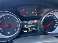 Usado Opel Astra Selective 125 CV (91 kW) 2016 Azul Berlina