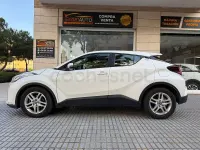 Usado Toyota C-HR Active 122 CV (89 kW) 2023 Blanco SUV
