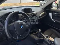 Usado BMW 116 122 CV (89 kW) 2012 Negro Utilitario