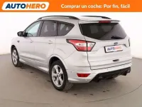 Usado Ford Kuga ST-Line 150 CV (110 kW) 2019 Gris SUV