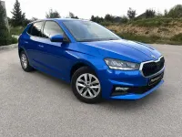Usado Skoda Fabia 95 CV (69 kW) 2025 Azul Utilitario